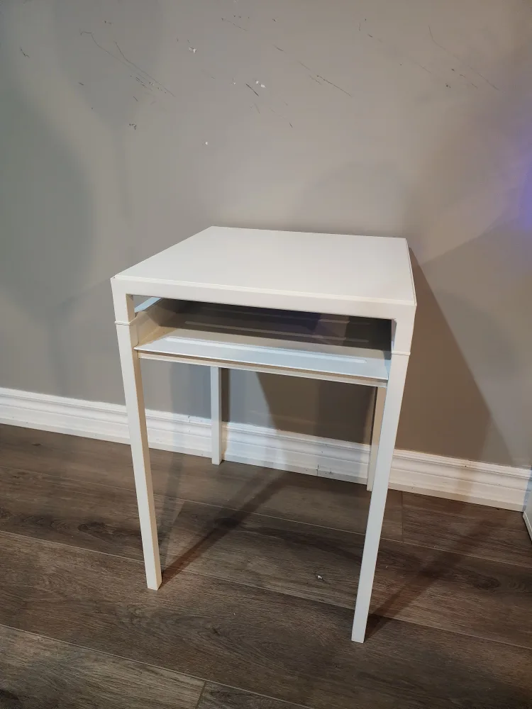 White end table with lower shelf thumbnail