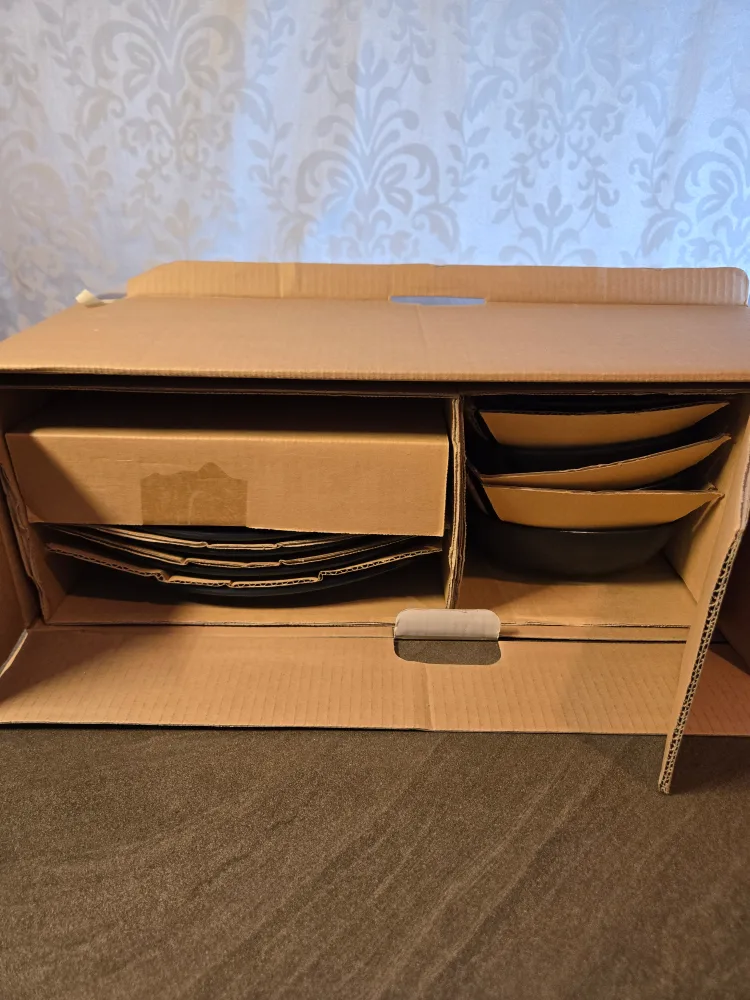 Corelle Hearthstone Stoneware 16-Piece Indigo Blue image indicator(3)