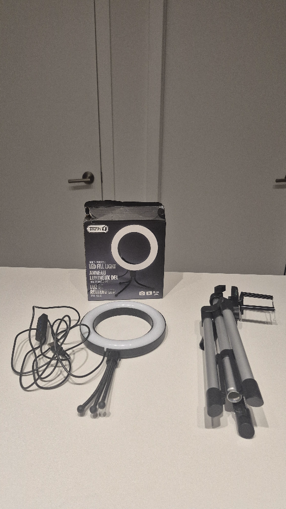 LED Ring Light with Tripod Stand - photo 2