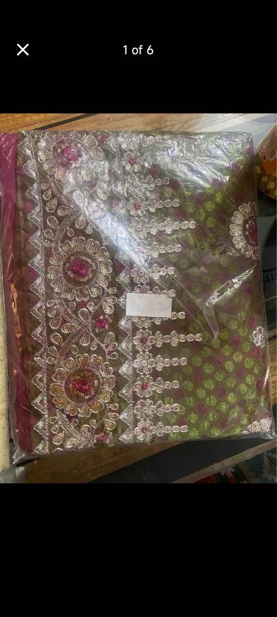 Five Gorgeous Embroidered Sarees image indicator(3)