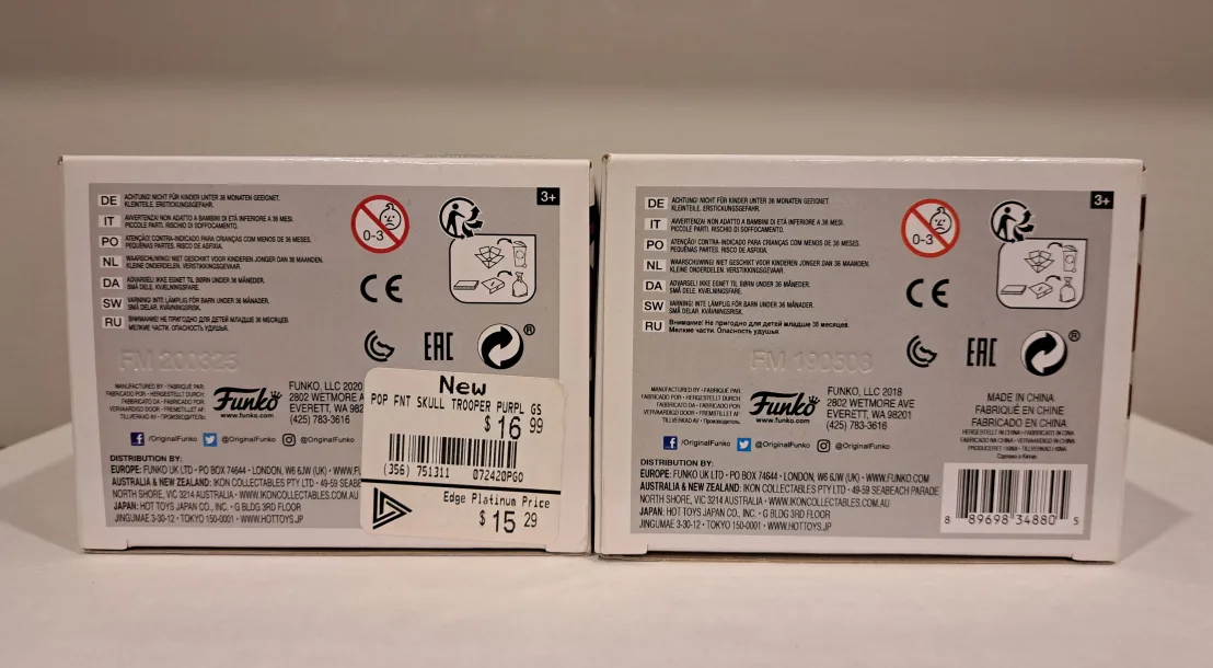 Fortnite Skull Trooper (Purple,  EB Exclusive) & Merry Marauder image indicator(6)