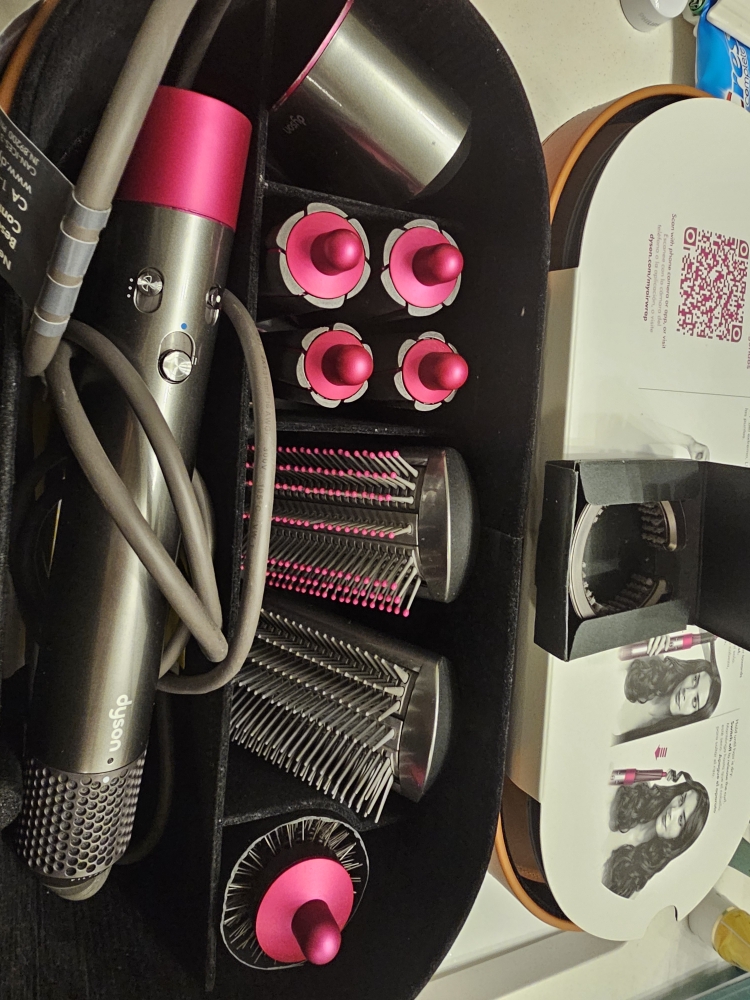 Dyson Airwrap Complete Styler with Case