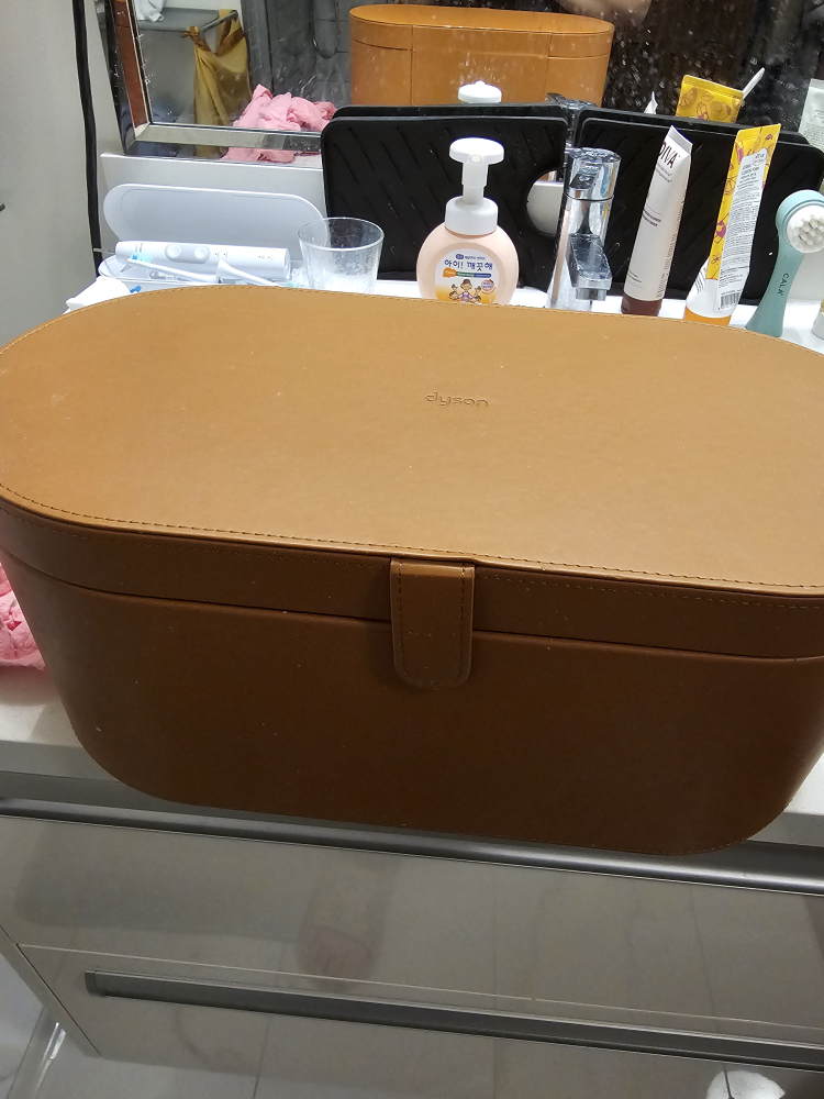Dyson Airwrap Complete Styler with Case - photo 2