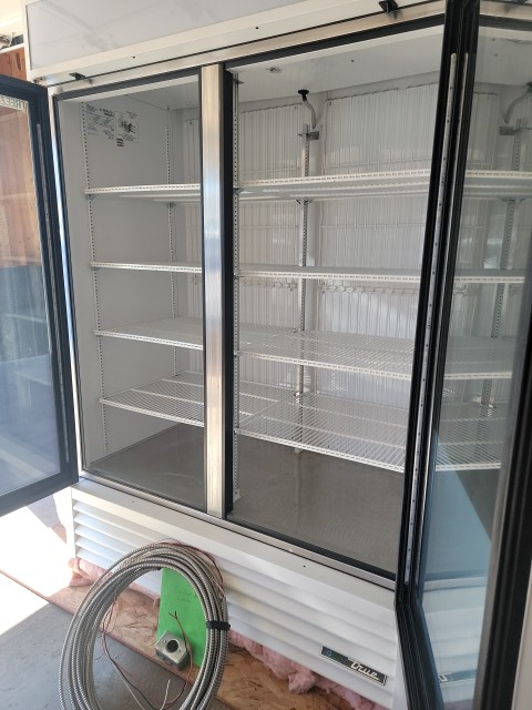 True Two-Door Reach-In Refrigerator - photo 4