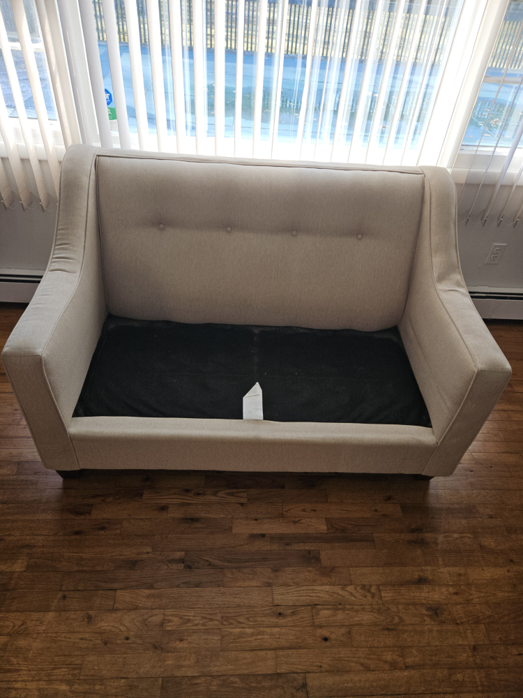 love seat - photo 2
