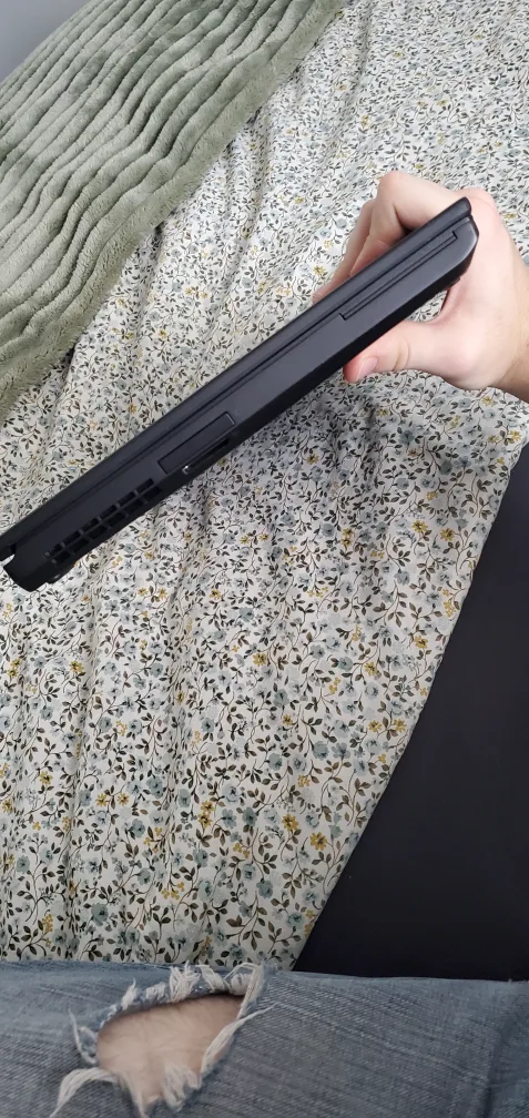 Thinkpad P51 with docking station and 230w charger image indicator(6)