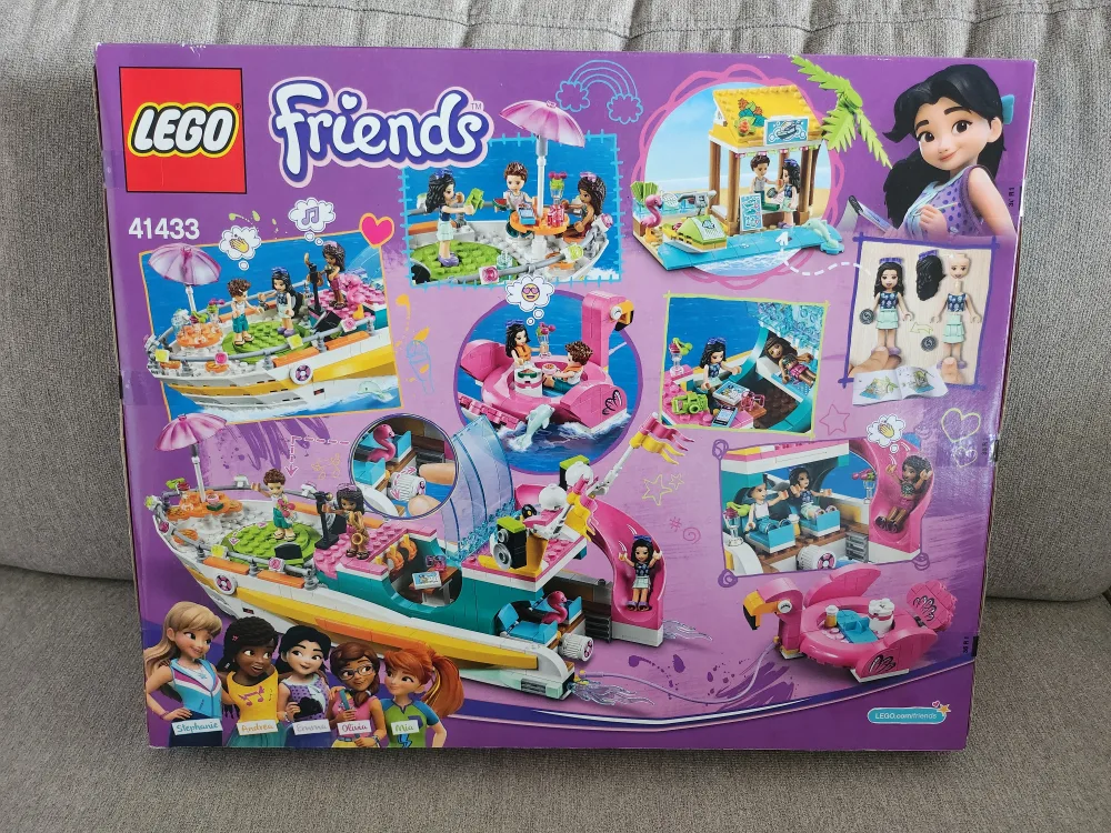 LEGO Friends Party Boat 41433 image indicator(2)