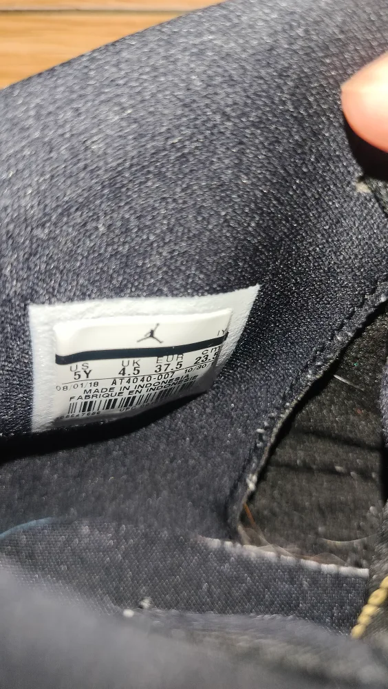 kids/ youths Nike Air Jordan Legacy 312 image indicator(7)