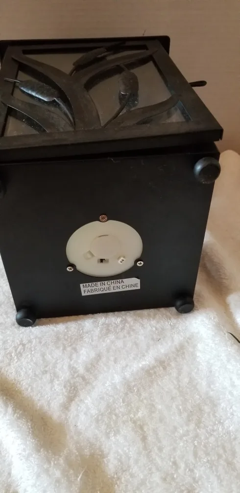 Metal Lantern with Cattail Design image indicator(6)