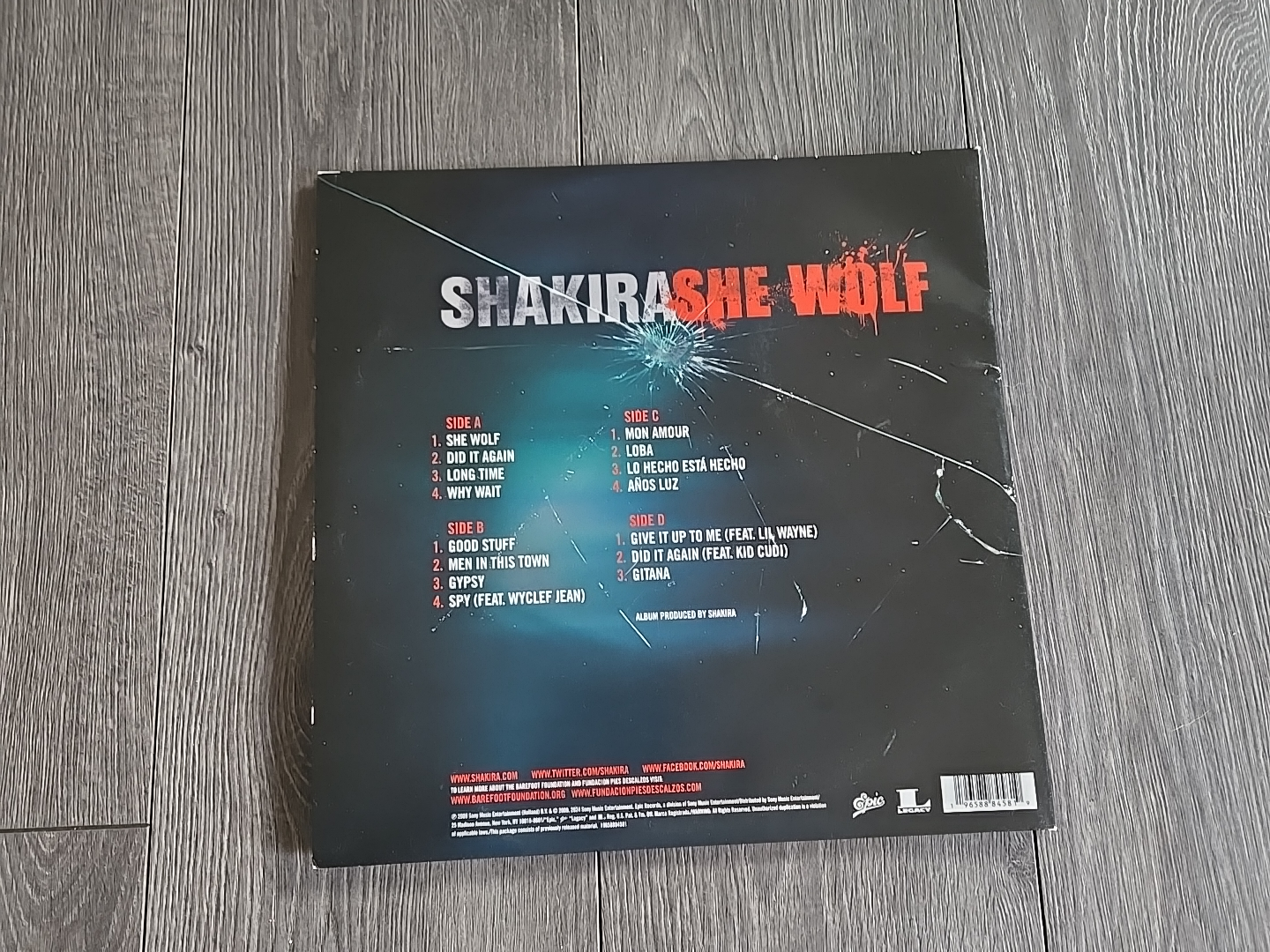 Shakira - She Wolf - Teal Coloured Vinyl LP - photo 5