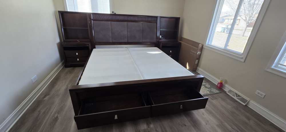King Size Bedroom Set with Storage - photo 2
