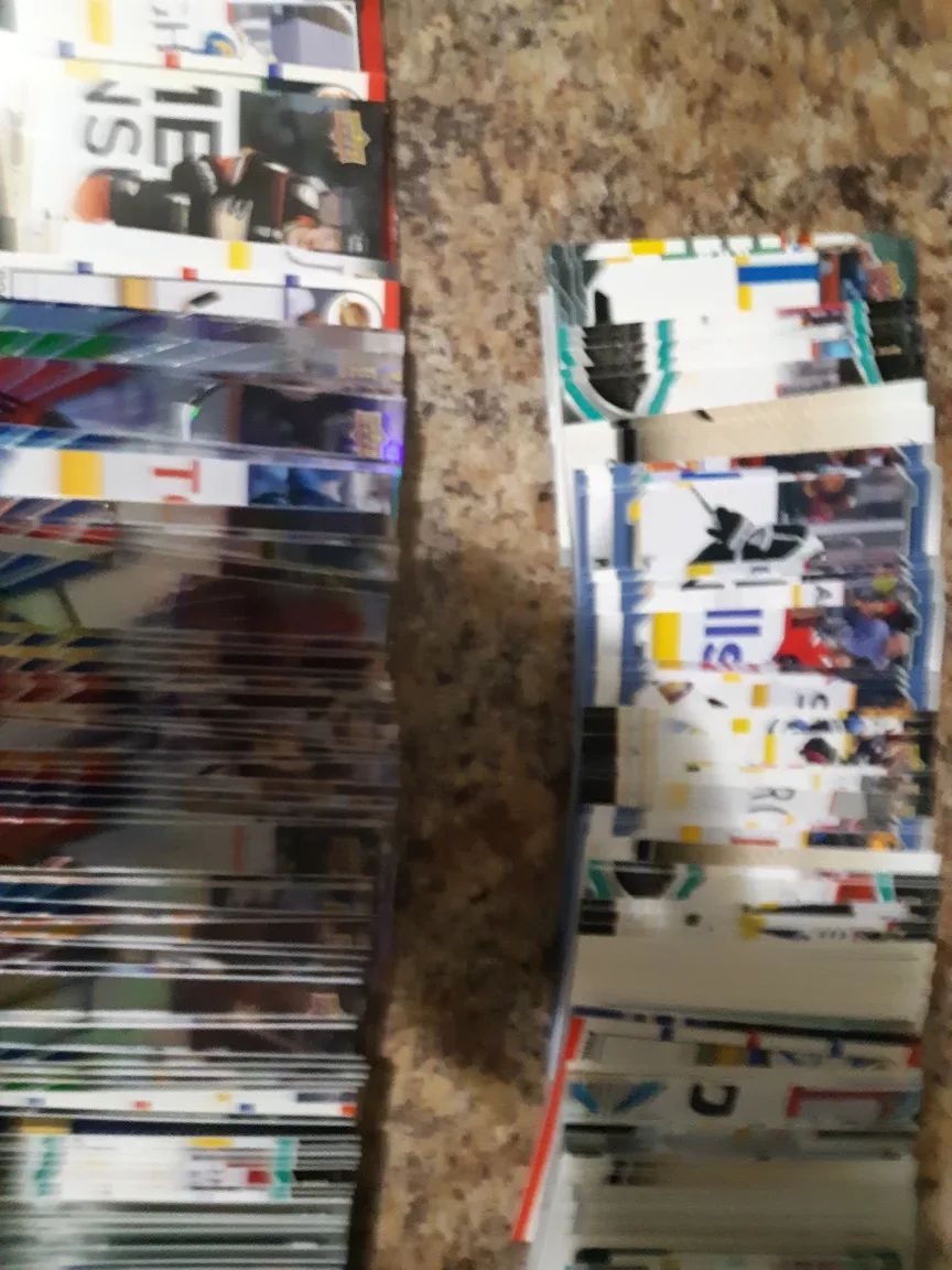 #freecycle Large Collection of Hockey Trading Cards image indicator(5)