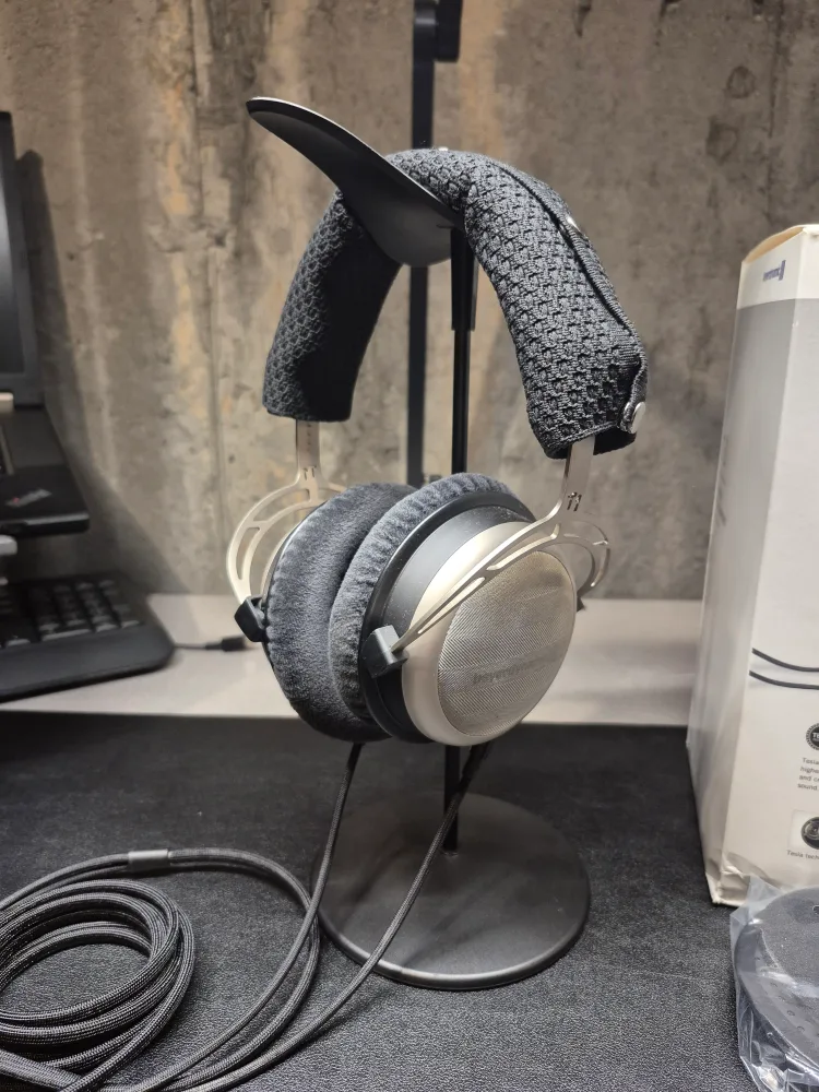 Beyerdynamic flagship T1 gen2 thumbnail