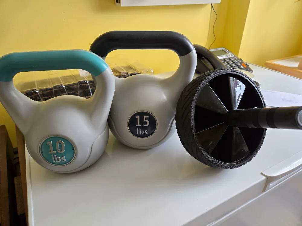 10lb & 15lb Kettlebells and Ab Wheel image indicator(4)