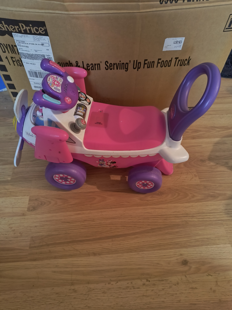 Minnie Mouse Ride-On airplane - photo 2