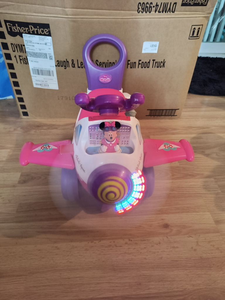 Minnie Mouse Ride-On airplane - photo 3