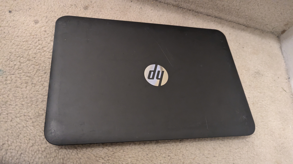 HP Stream 11-y000 Laptop for pieces