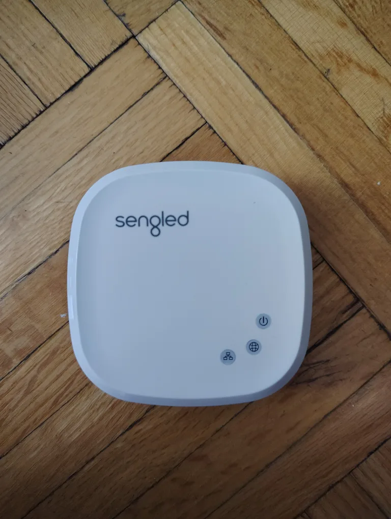 Sengled Smart Hub for Smart LEDs and accessories image indicator(3)