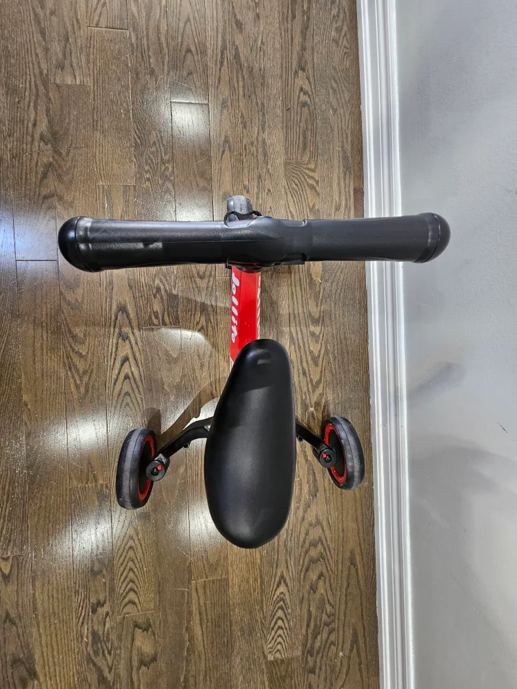 Jolitto 5-in-1 Toddler Tricycle - Red image indicator(3)