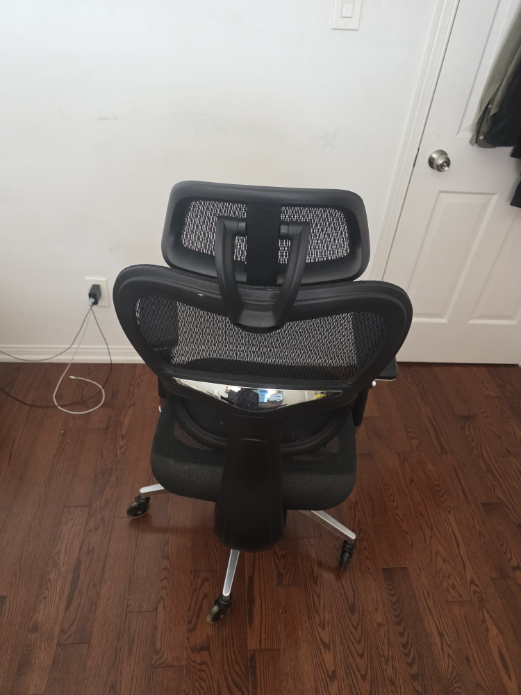 Ergonomic Mesh Office Chair - photo 3