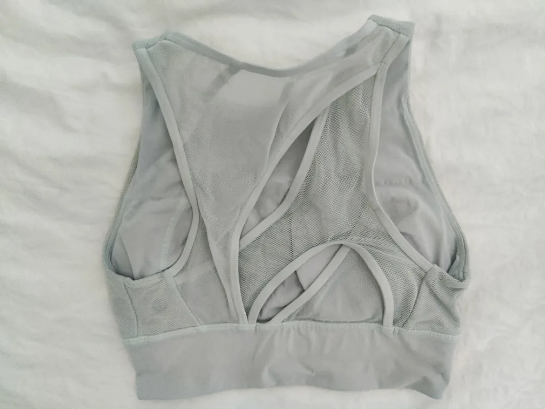 Lululemon Wunder Train tank retired bra size 6 image indicator(2)