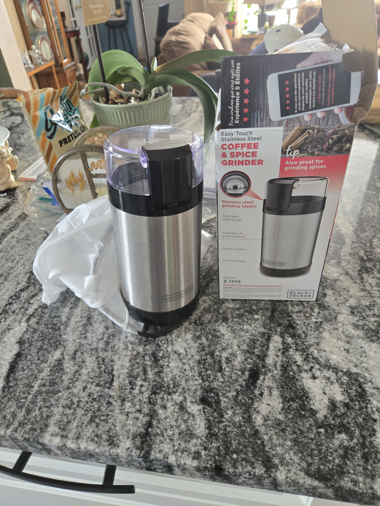 Black+Decker Easy Touch Coffee & Spice Grinder