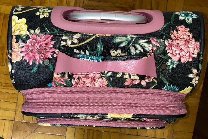 Floral Carry-On Suitcase image indicator(2)