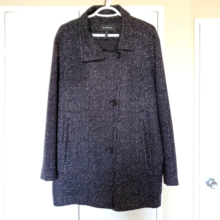 ���🧡 Le Chateau Women's Tweed Coat image indicator(3)