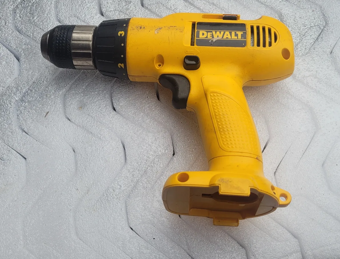 DeWalt DW993 Cordless Drill image indicator(2)