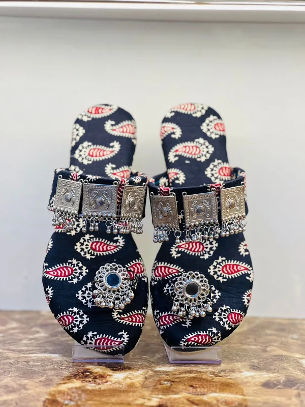 Gorgeous Embroidered Juttis & Girls' Red Sharara Suit image indicator(7)