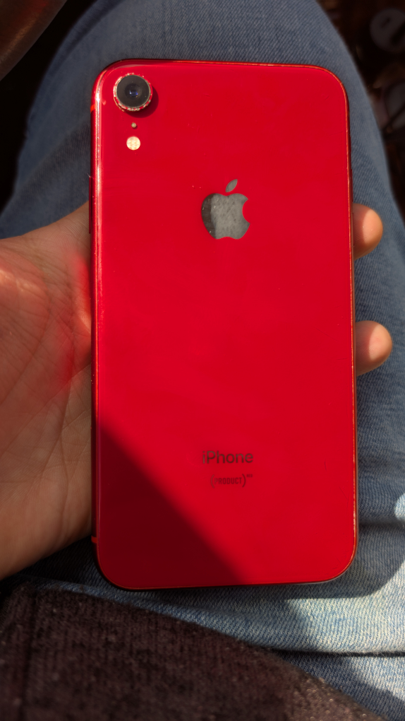 Used iPhone XR RED 64GB (It's good for repair.) - photo 2