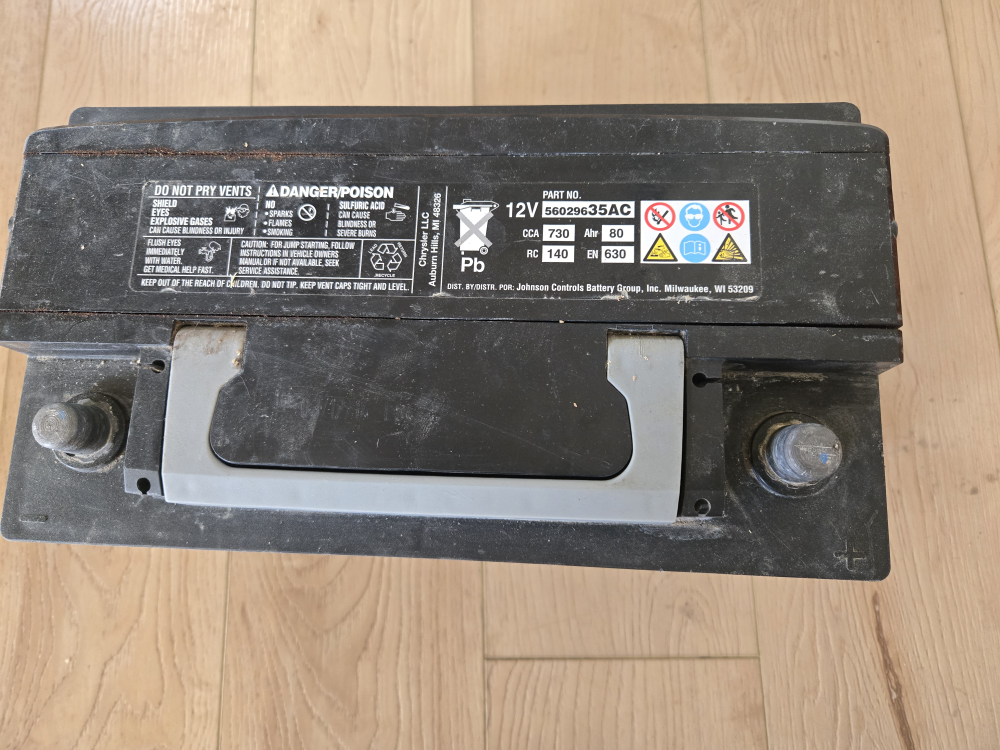12V Johnson Controls Battery Group 56029635AC