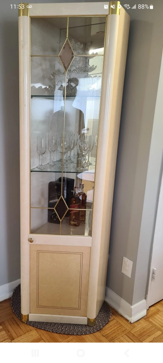 Corner Curio Cabinet with Glass Shelves🩵