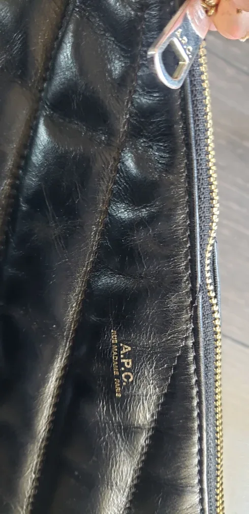 A.P.C Black Leather Meryl Shoulder Bag image indicator(6)