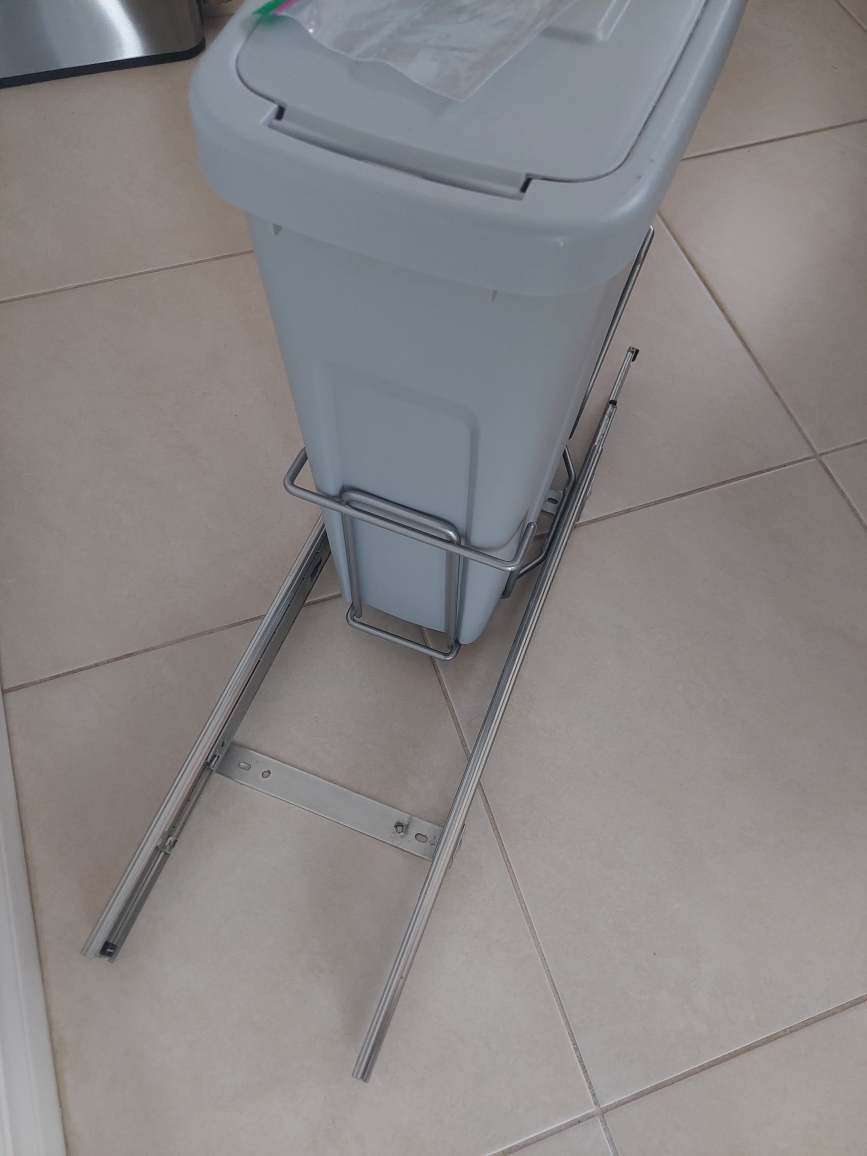 Grey pull-out Kitchen waste bin - photo 4