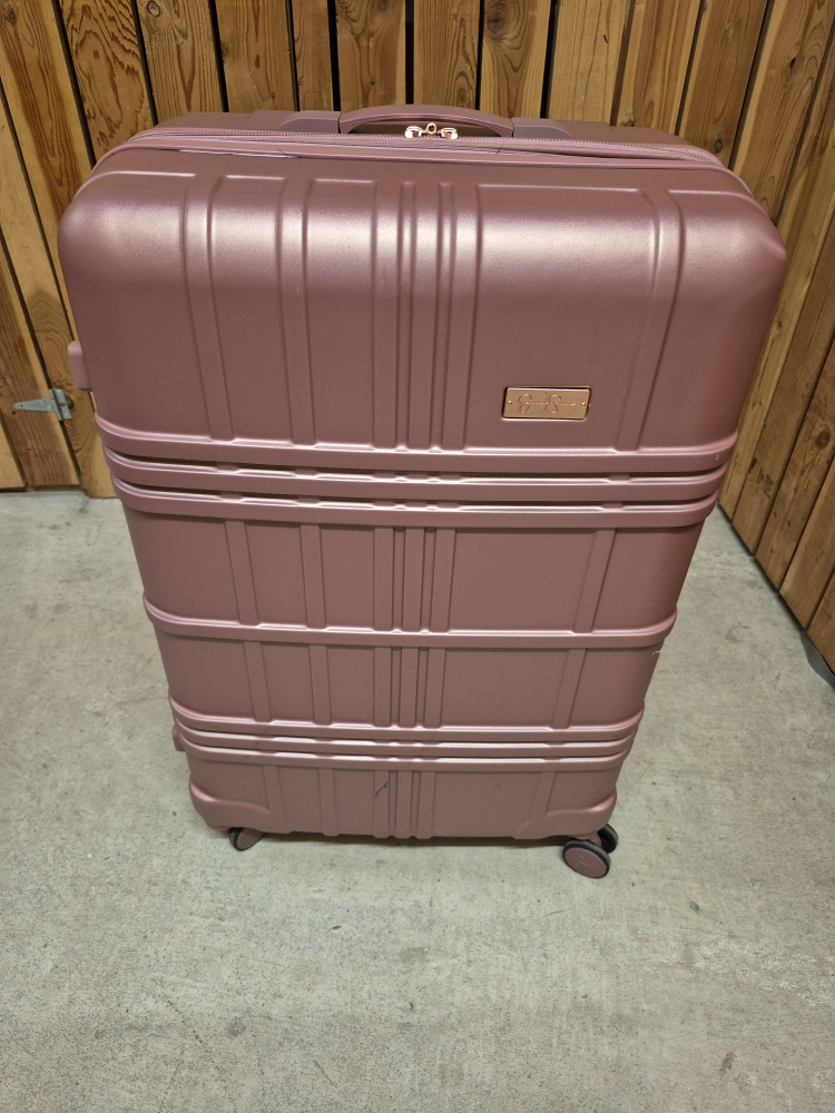 Rose Gold Jessica Simpson Suitcase - photo 3