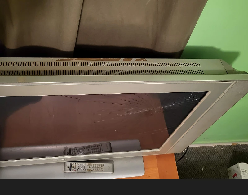 27-inch TV. It WORKS GREAT STILL /:OR for Parts - photo 2