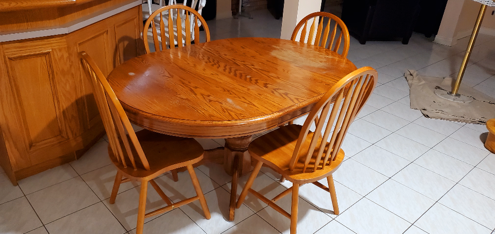 Solid Wood Oval Dining Table Set with Four Chairs