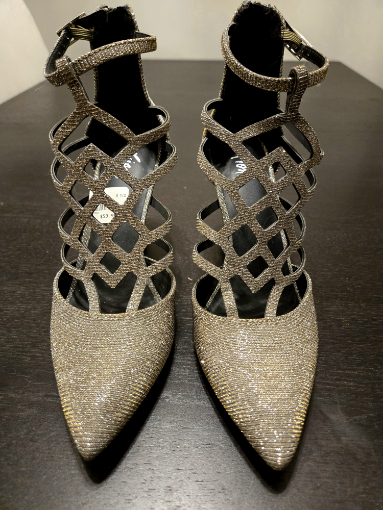 Fioni Women's Glitter High Heels, Size 6 1/2 - photo 2