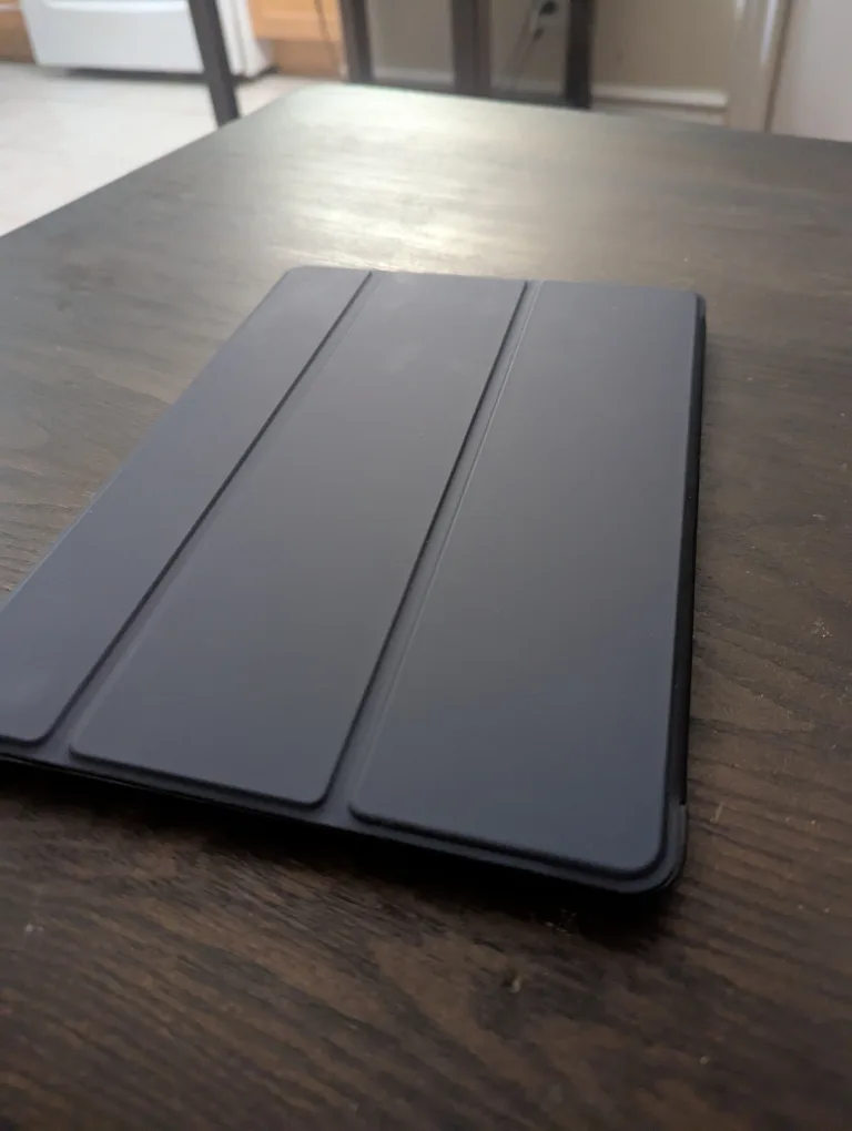 ipad 5th gen 32gb wifi/cellular image indicator(4)