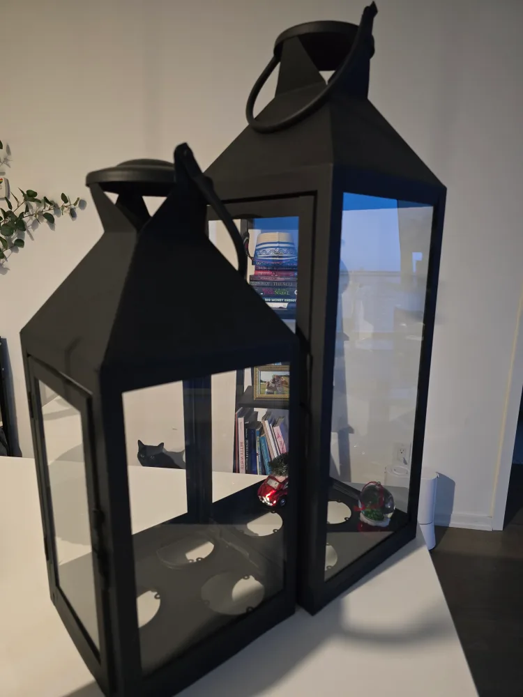 Set of 2 Black Metal Lanterns image indicator(2)