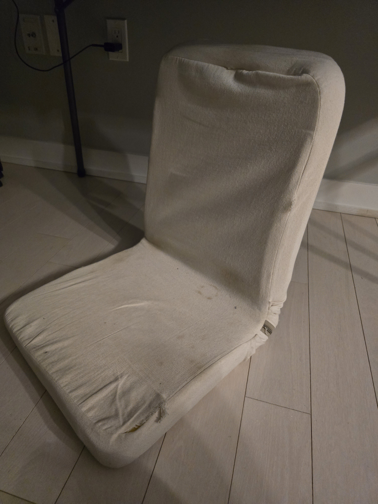 Foldable floor cushion (meditation floor chair)