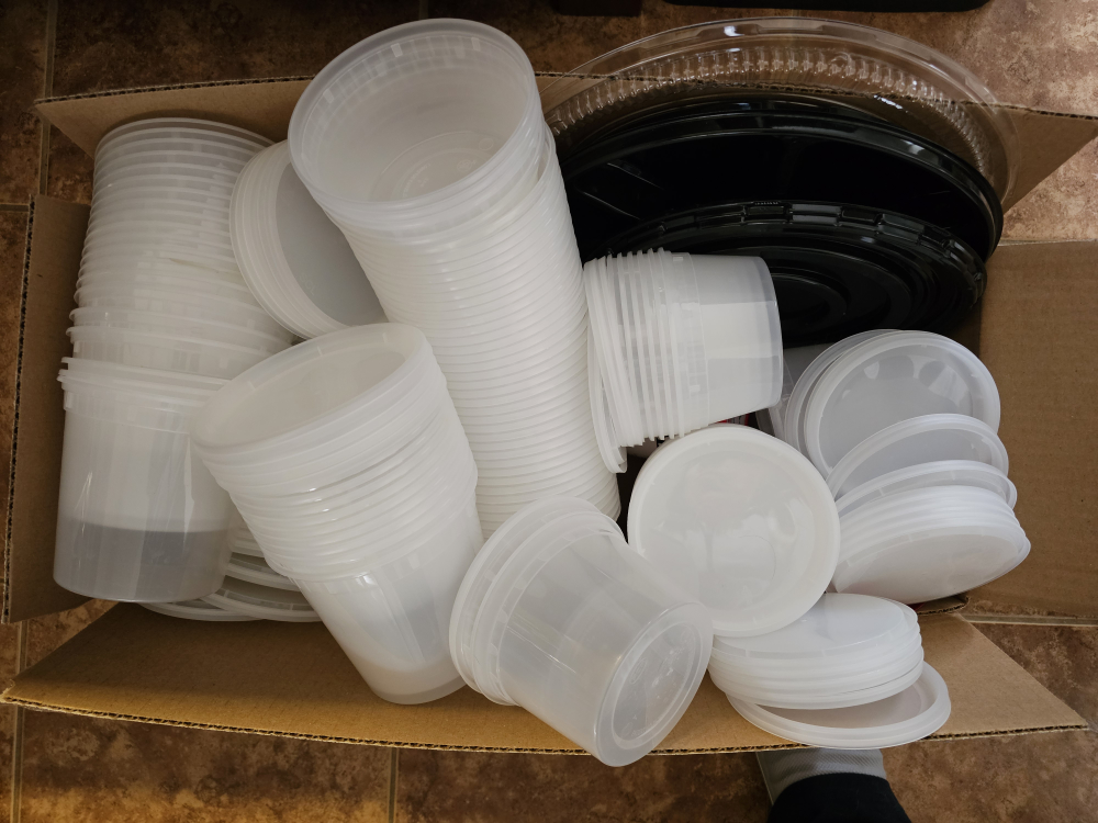 #freecycle Bulk lot of plastic food containers - photo 2