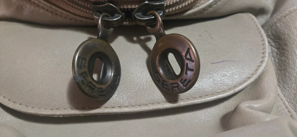 Vintage Leather Backpack Purse image indicator(8)