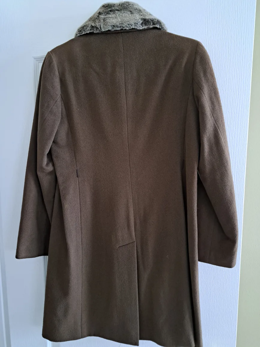 Suzyna Women's Brown Wool Blend Coat, Size M image indicator(2)