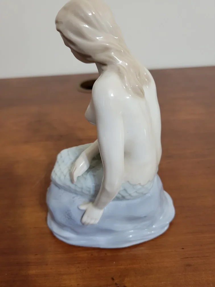 Vintage Mermaid Figurine image indicator(3)