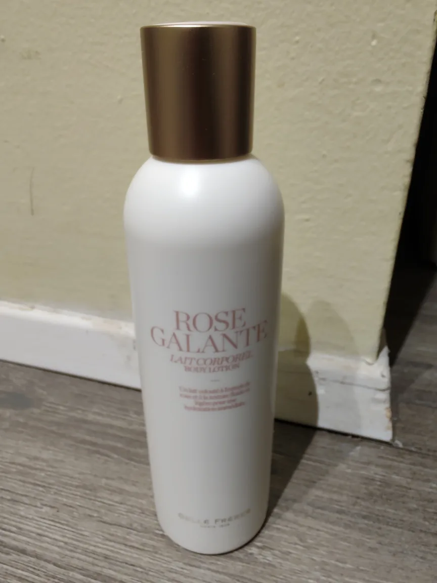 Gellé Frères Rose Galante Gift Set image indicator(2)