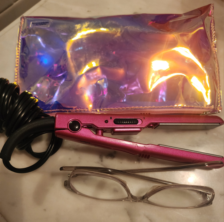 Travel-size Conair Quo Flat Iron - photo 2