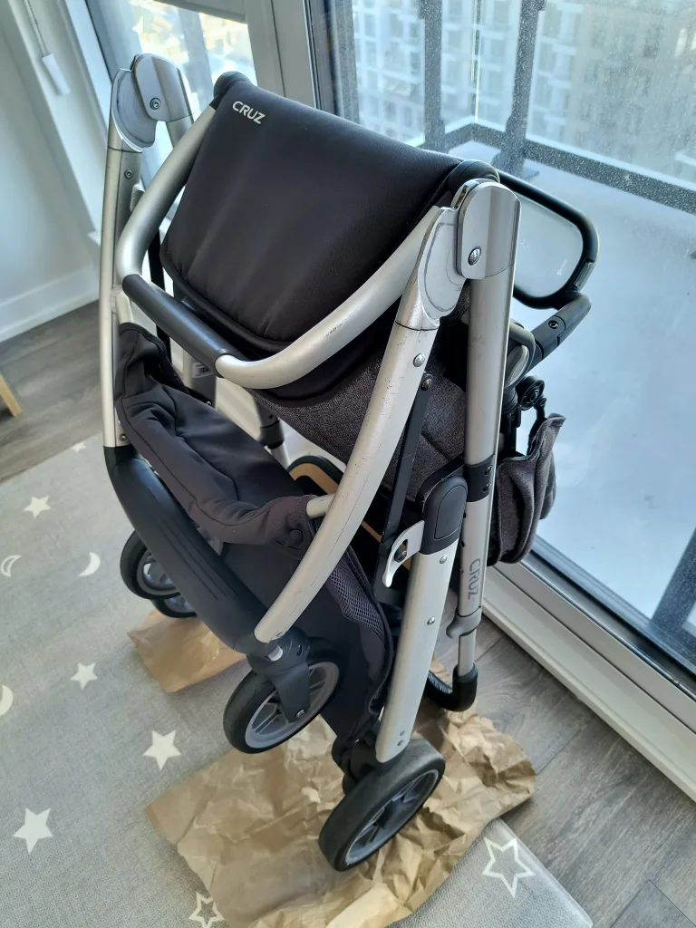 Uppababy Cruz Stroller with Piggyback Ride-Along Board image indicator(7)