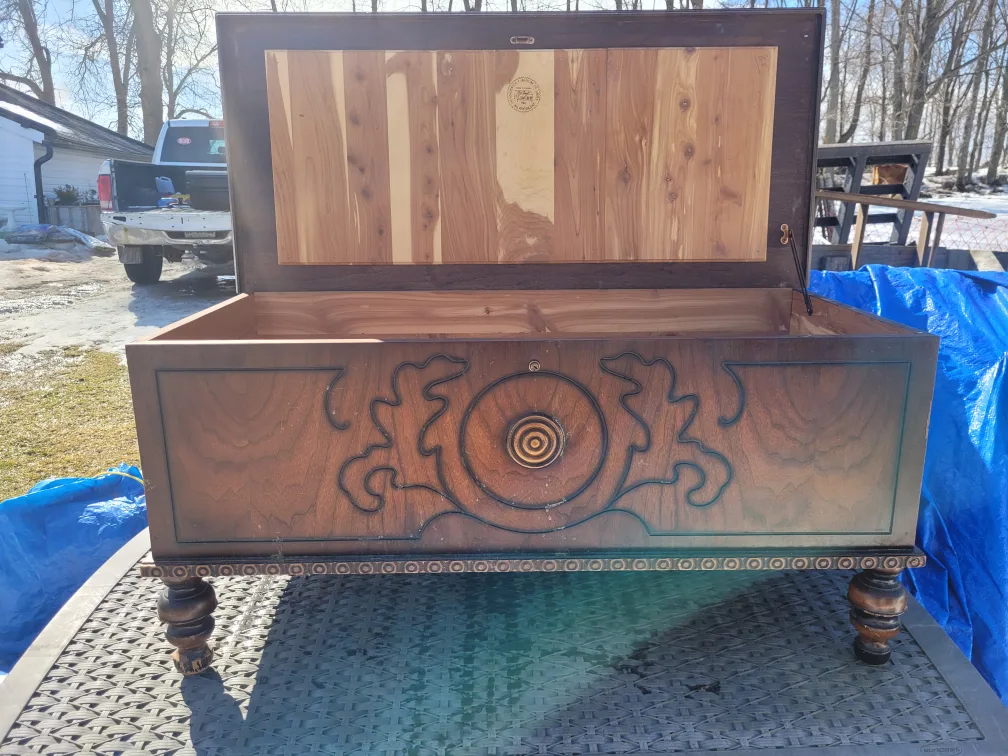 Vintage Cedar Chest by Silverton thumbnail